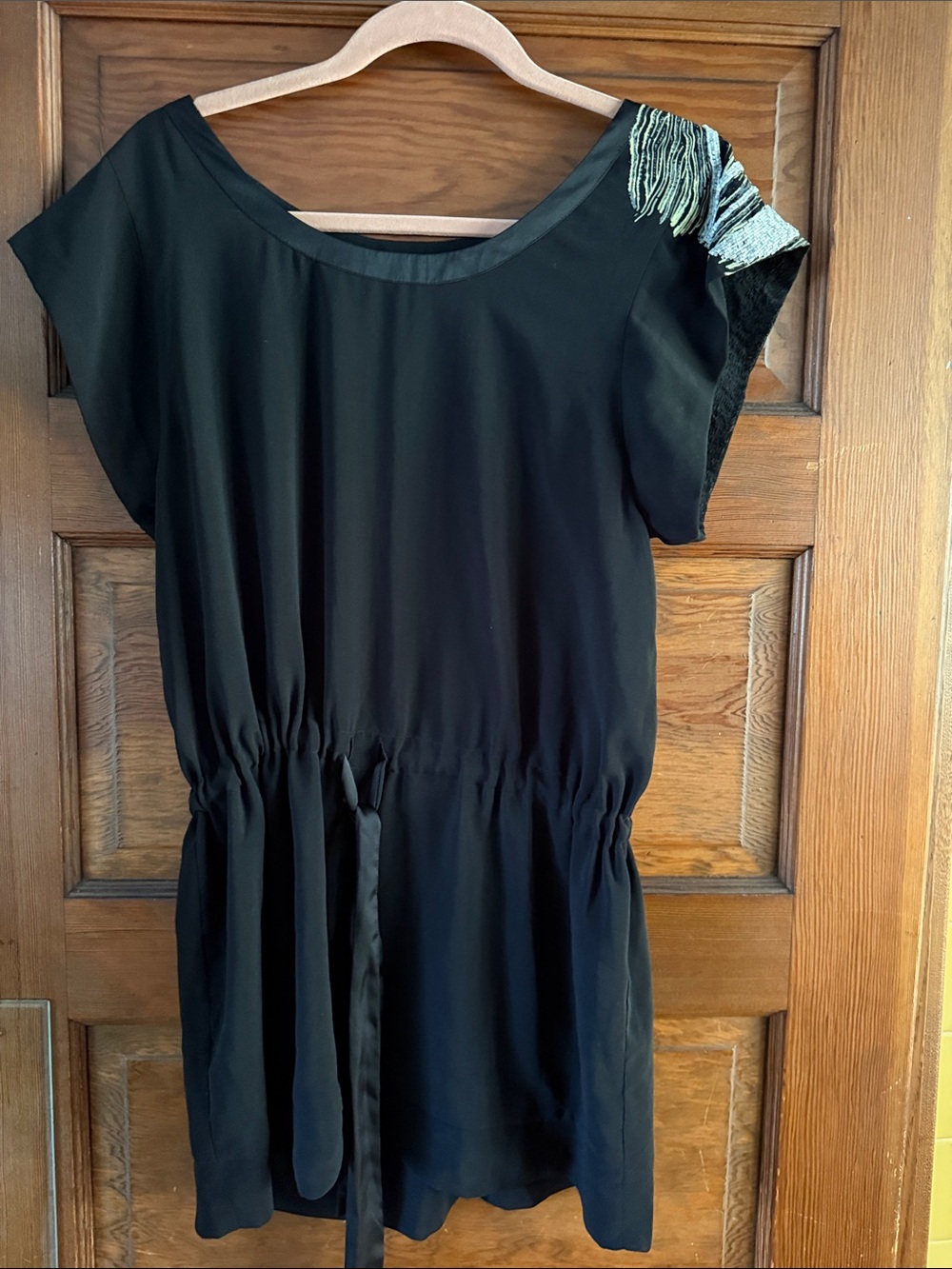 Aqua Y2K Black Short Sleeve Tunic with Beaded Shoulder